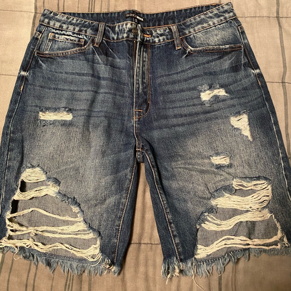 Fashion nova shorts